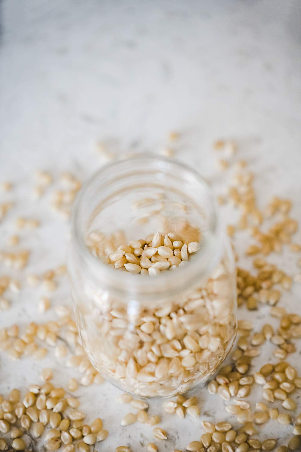 | 2-2 Lb Bags - Medium White Kernels | Old Fashioned, Non-Gmo and Gluten Free (2-2Lb Bags)